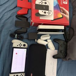 Nintendo Switch OLED white Like New