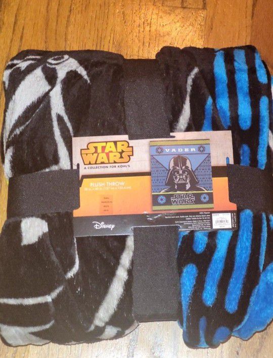 Brand New Star Wars VADER Plush Blanket