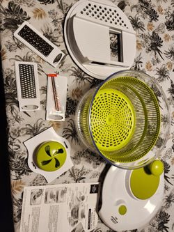 Salad Spinner/Madoline Slicer