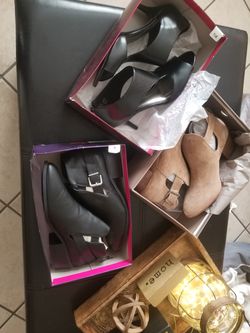 Tres pares NUEVOS!!!! Botas 81/2 zapatos 91/2