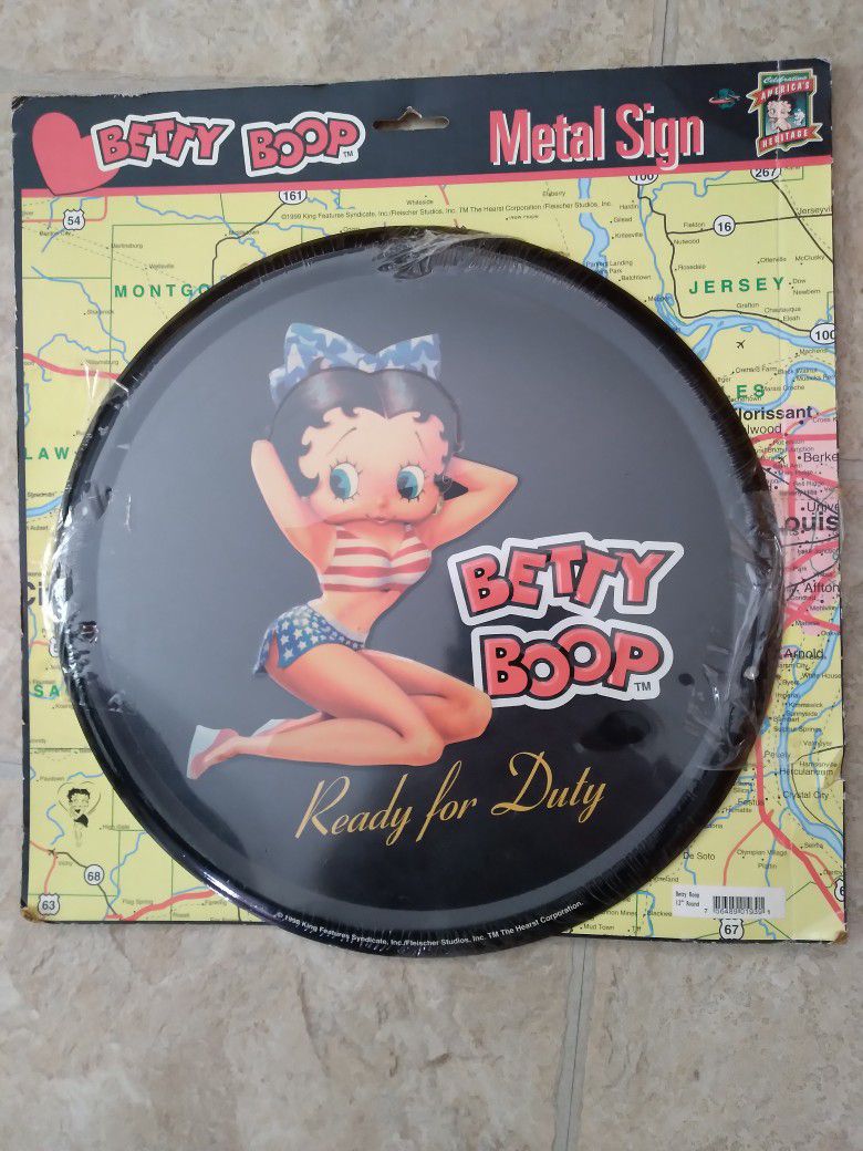 Betty Boops Metal Sign