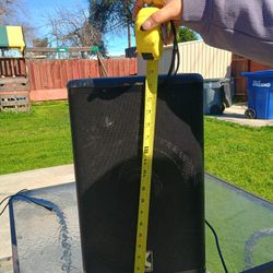 Kustom Powered Speaker