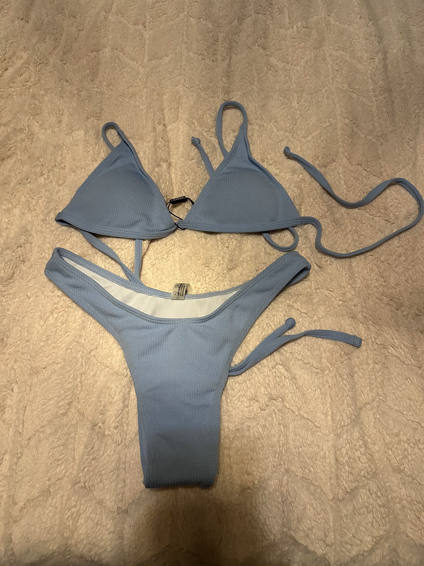 Brand New  3 Color Bikini Swimsuit Set With Blue,  Black, And White From ZAFUL  Xs-S