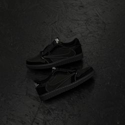Travis Scot Jordan 1 Phantom Black 