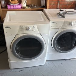 Good Whirlpool Washers And  Dryer $ 400 Today Only 
