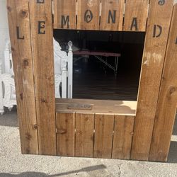 64” Kids Lemonade Stand 