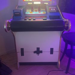 5c Vintage Slot Machine 