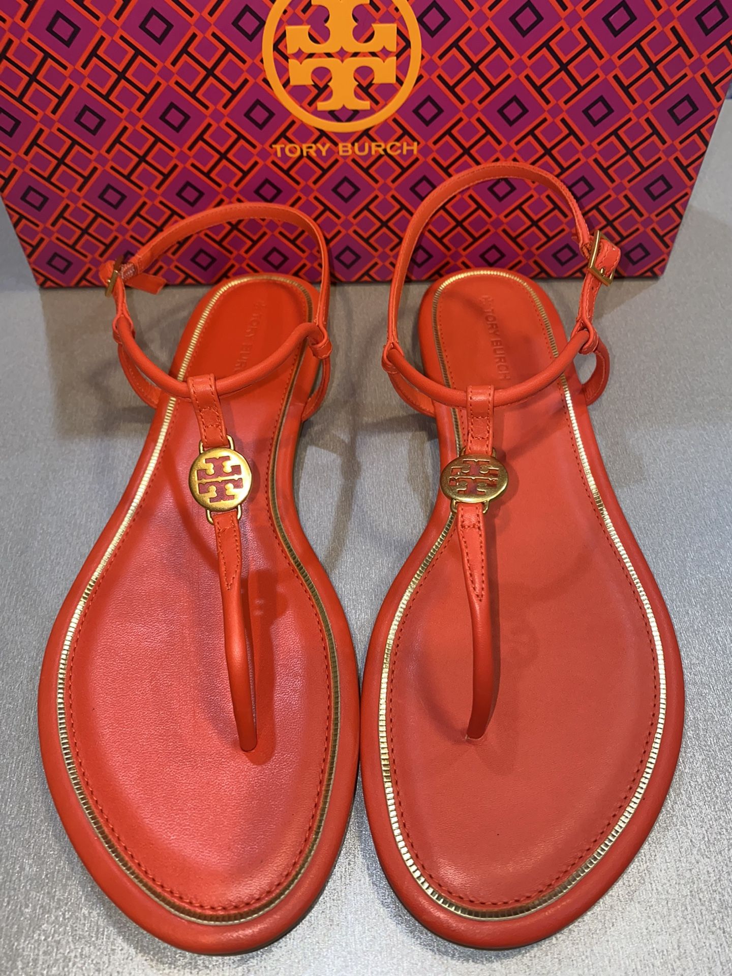 Women's Size 10 Tory Burch Sandals for Sale in West Palm Beach, FL - OfferUp