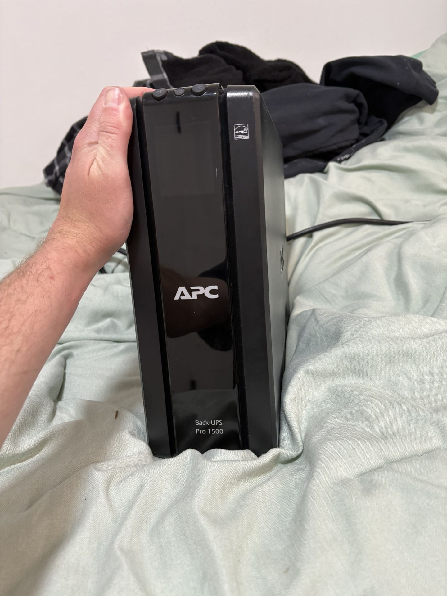 APC UPS BR1500G Surge Protector
