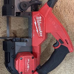 Ban Saw Milwaukee M18