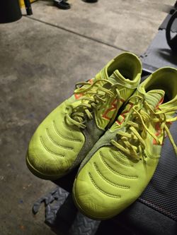 Very Good Condition New Balance Audazo Indoor Soccer Shoes  #11.4