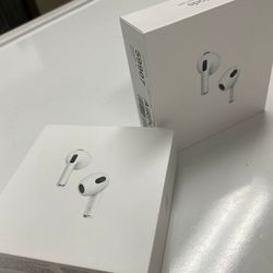 Apple AirPods 3 Wireless Headphones  - PAYMENTS PLAN AVAILABLE NO CREDIT NEEDED 