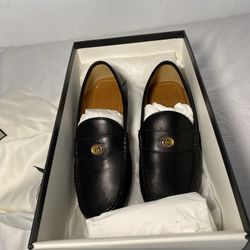 Gucci Loafers Dress Shoes 