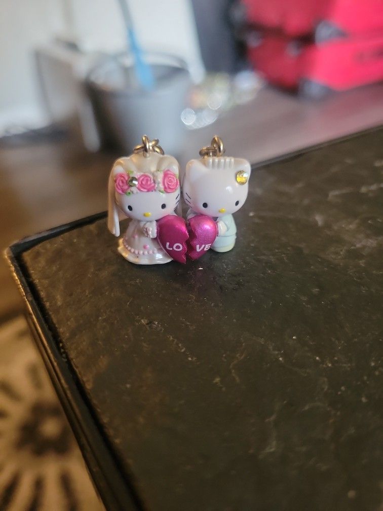 Hello kitty japan wedding charms