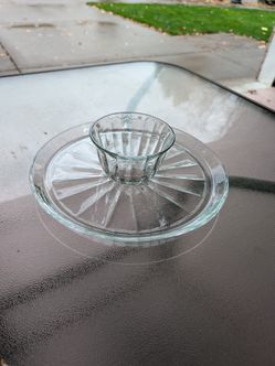 Glass Chip and Dip Serving Set
