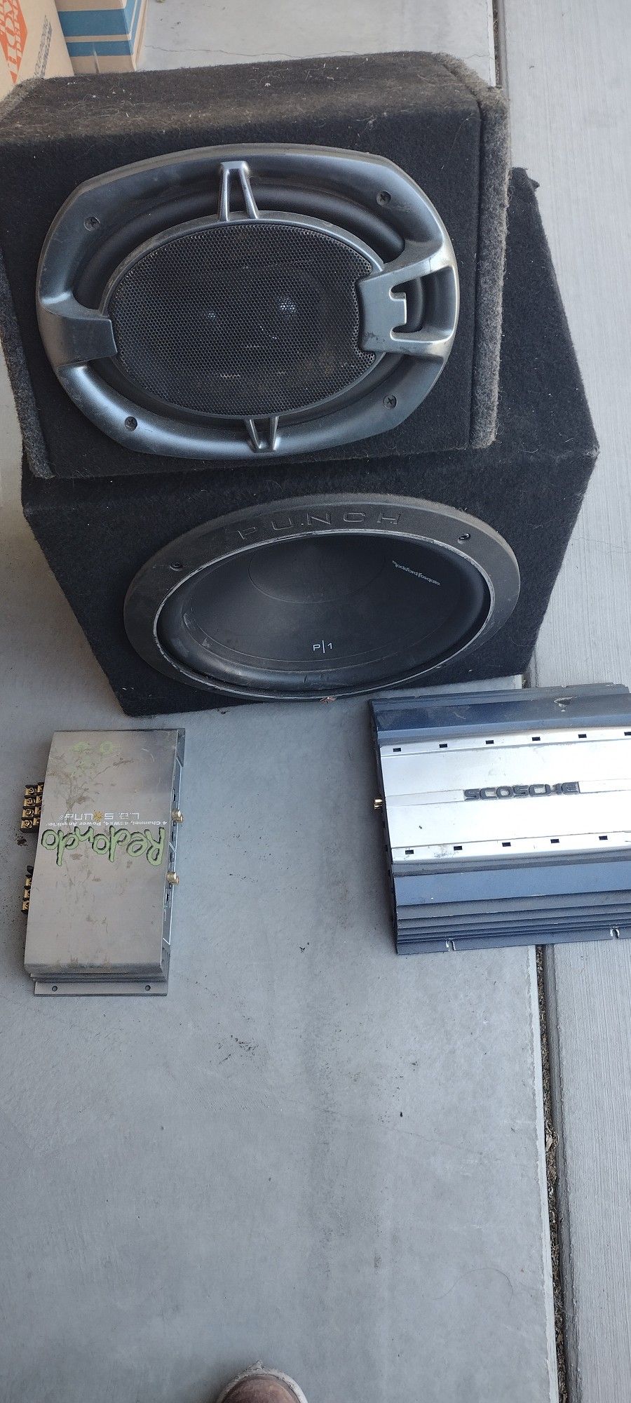 2 Amps And Boom Box For Sale.
