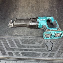 Makita Saw Zall XRJ06