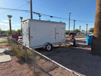 $1000 OBO Need gone today! White Enclosed Cargo Trailer Single Axle