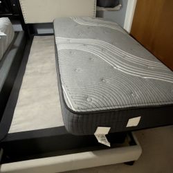 Twin bed / Cama Individual 