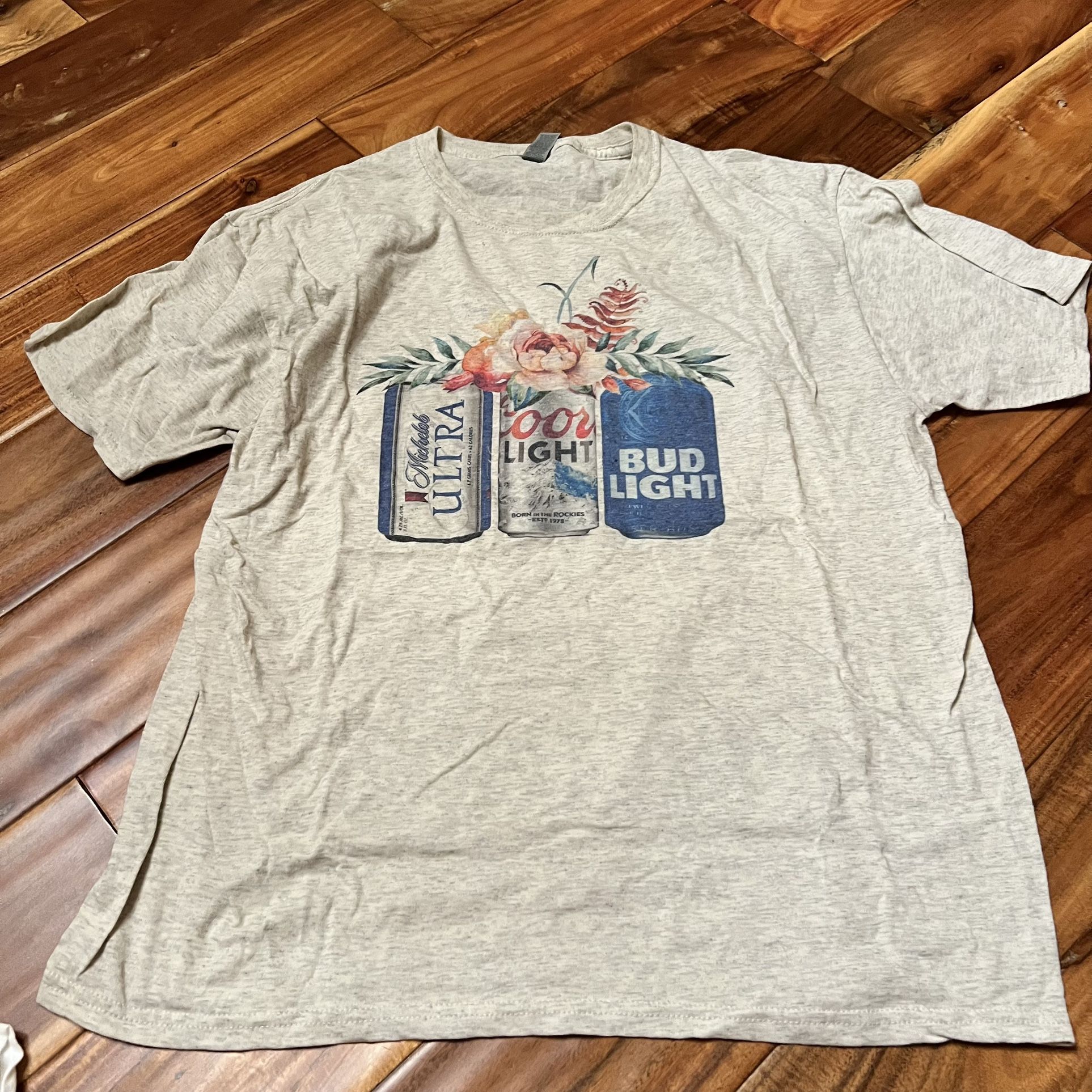 Women’s floral beer can t-shirt. Size large