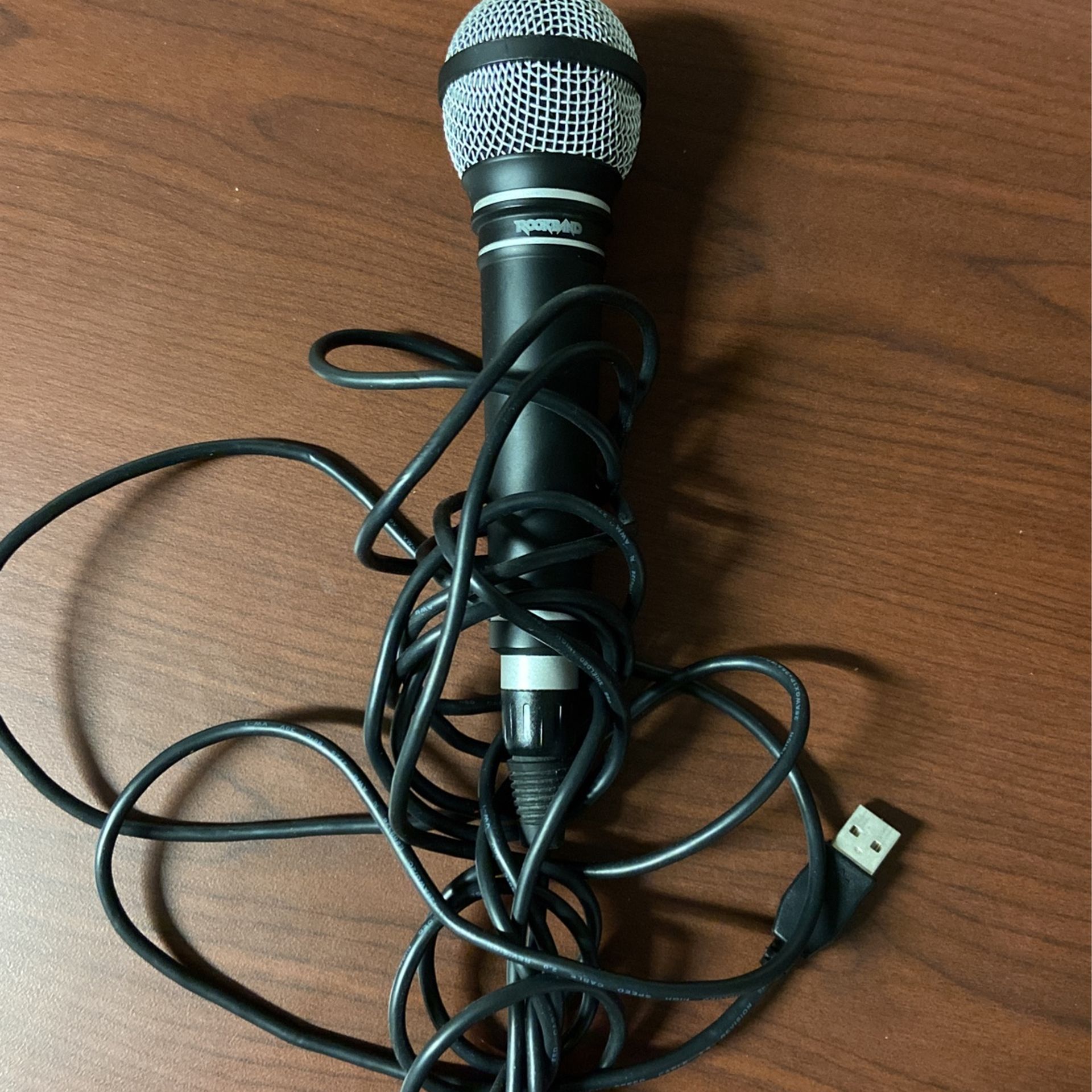 Microphone 