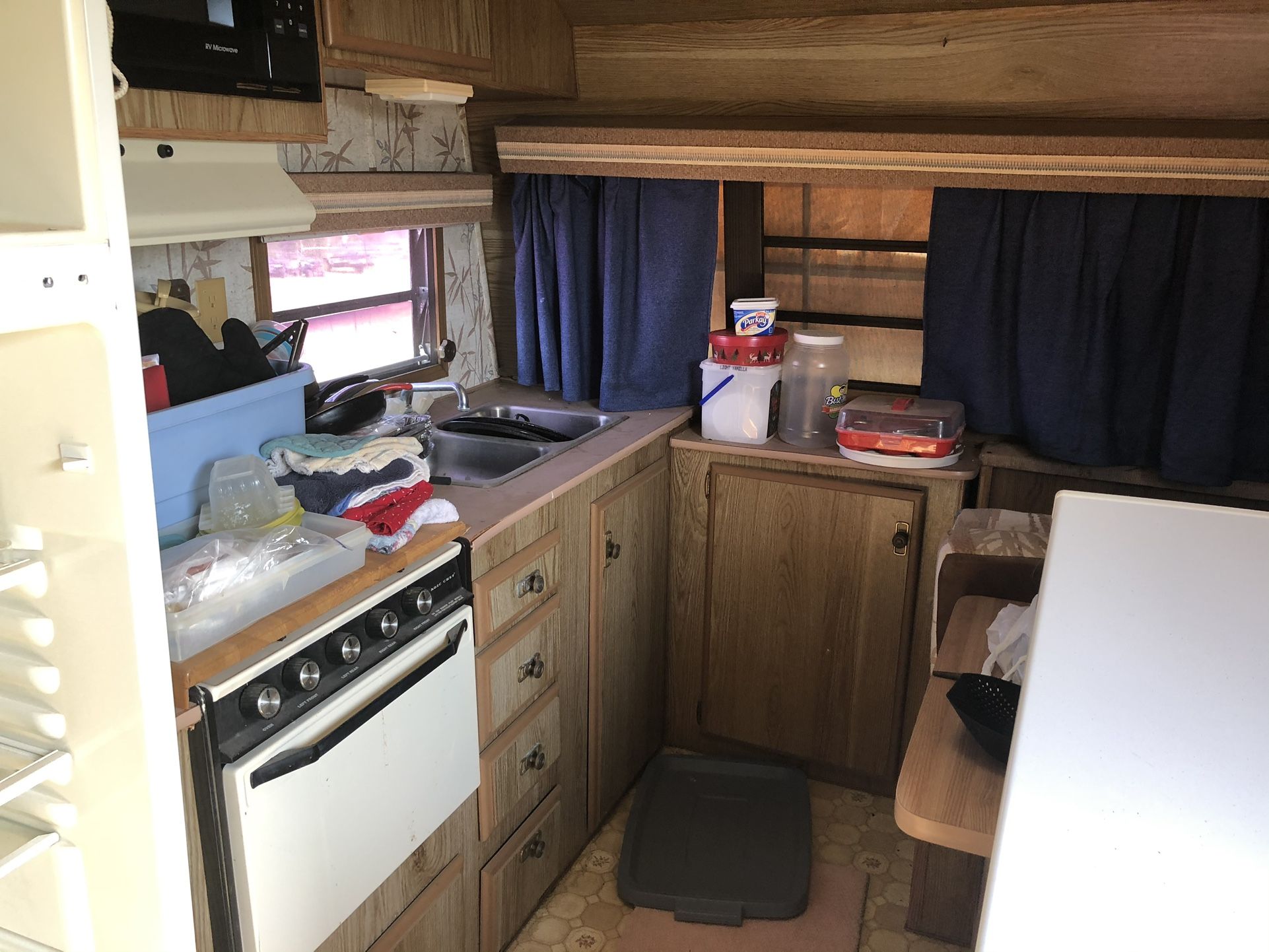Travel Trailer With Original Paperwork for Sale in Devine, TX OfferUp