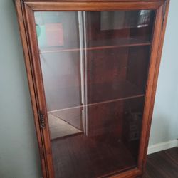 Antique Display Cabinet With Key