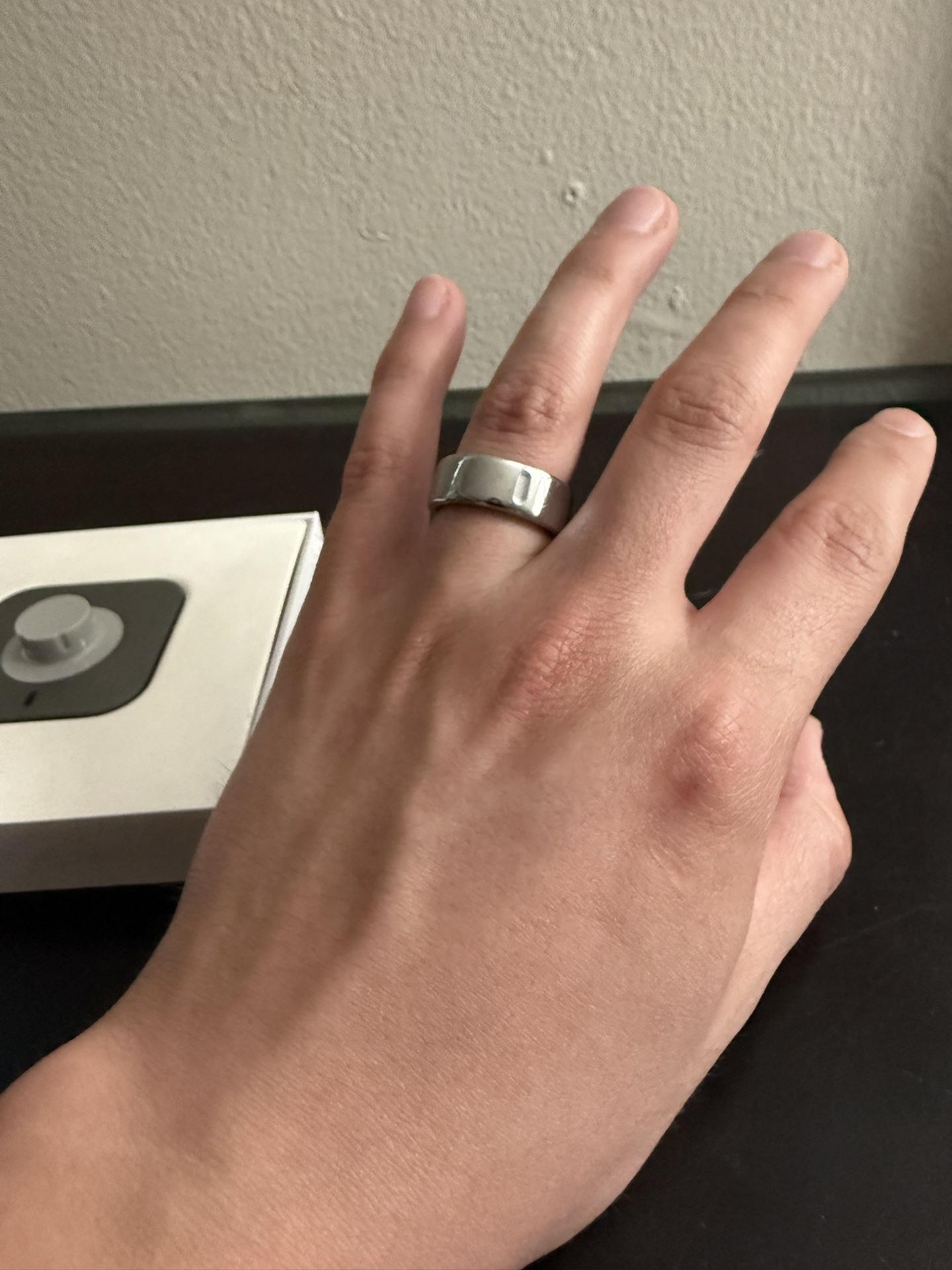 Oura Ring 4 - Size 7