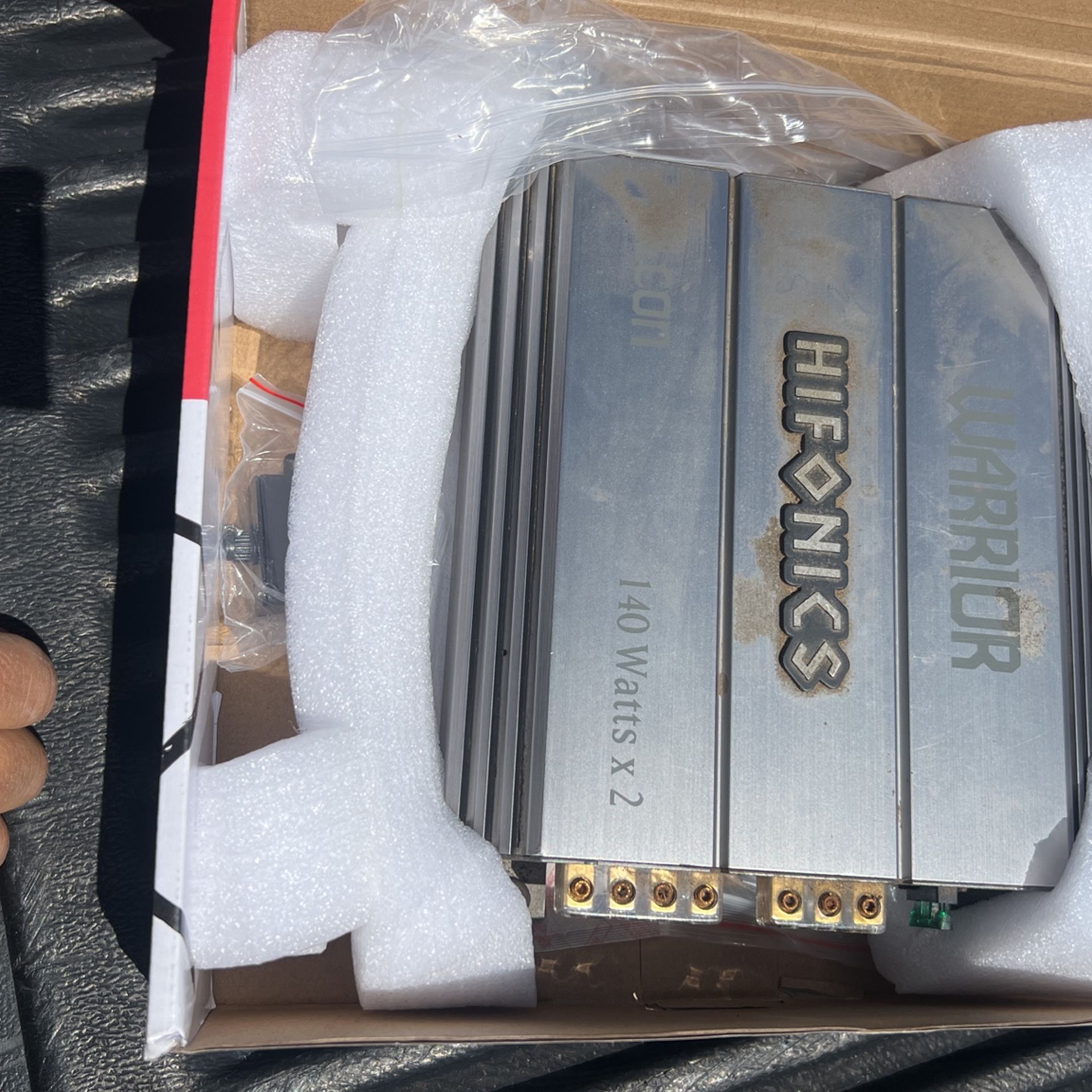 HiFonics Warrior 140Wx2