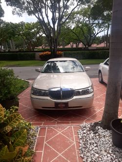 1999 Lincoln Town Car , Cartier . For Sale.
