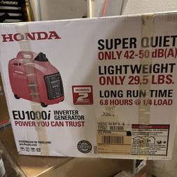 Honda EU1000i 1000 Watt New In Box NIB Never Used Camper RV Generator Predator Solar Trailer 