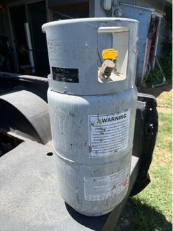 Forklift/industrial propane tank