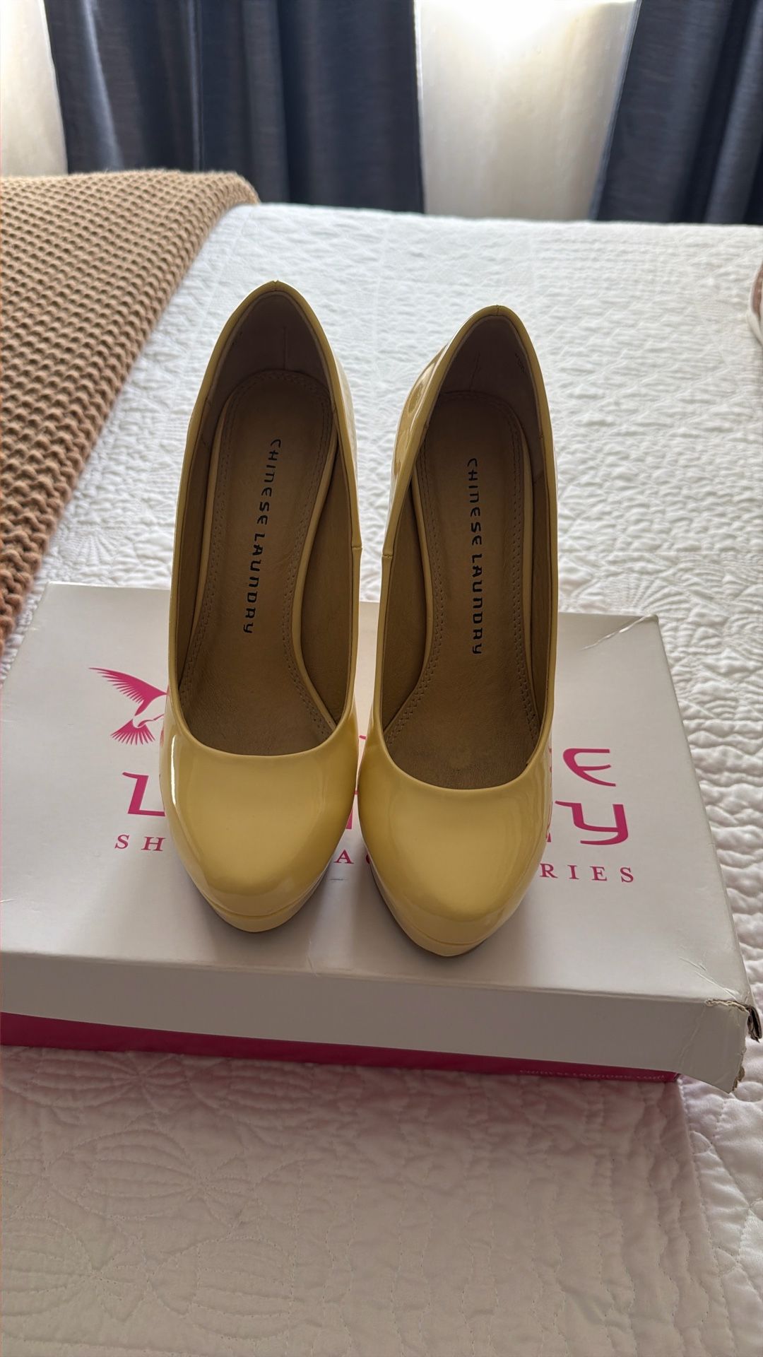 Chinese Laundry Shoes