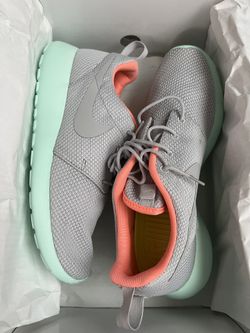 Nike Roshe Run Nike ID