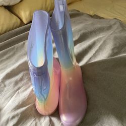 Girls Shoes/ The description for price
