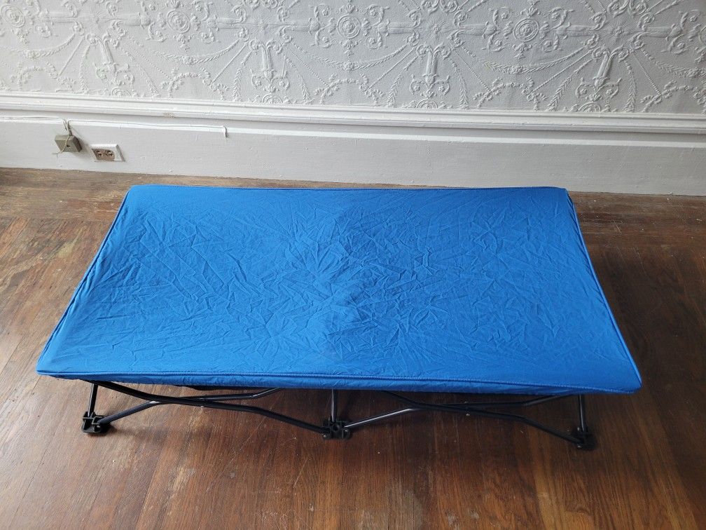 Kids Sleeping Cot