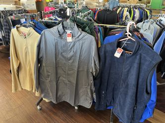 NEW CLOTHING STORE 825 N Abby Fresno