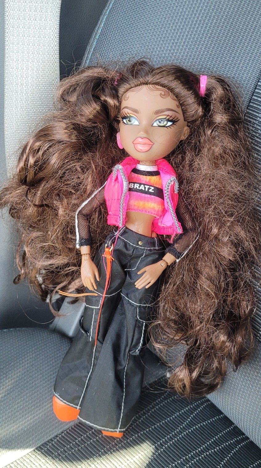 Bratz Always Sasha Fashion Doll 