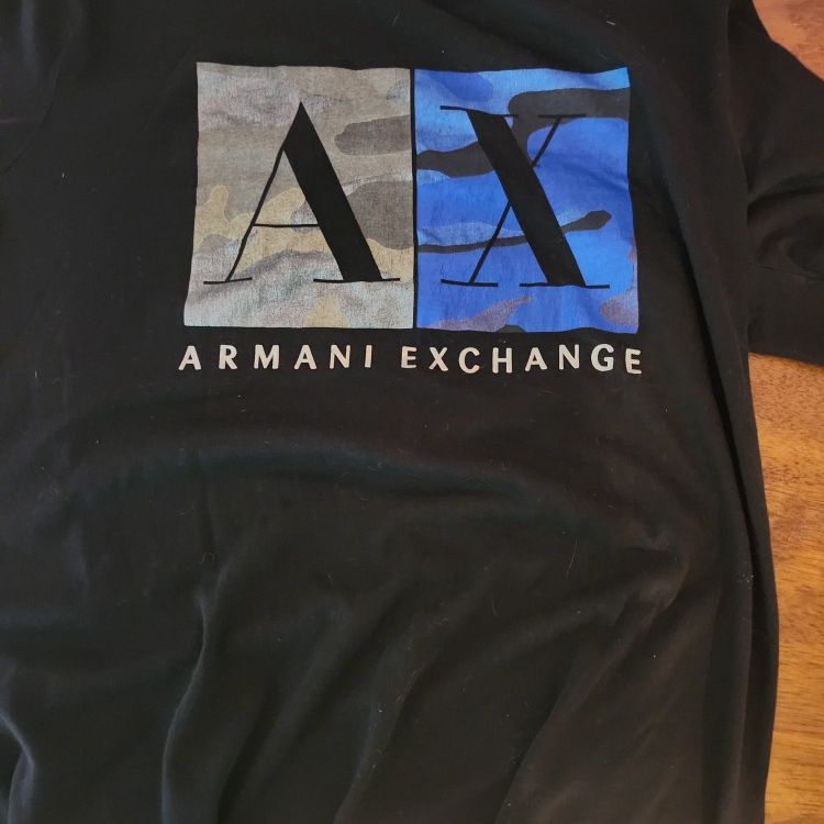 Armani Exchange Size Mens Small (T-shirt)
