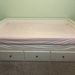 IKEA Hemnes Daybed 