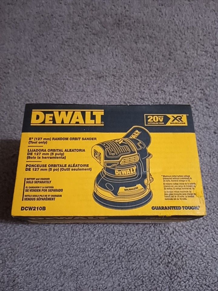 Dewalt Sander 20v XR * NEW * TOOL ONLY!!!