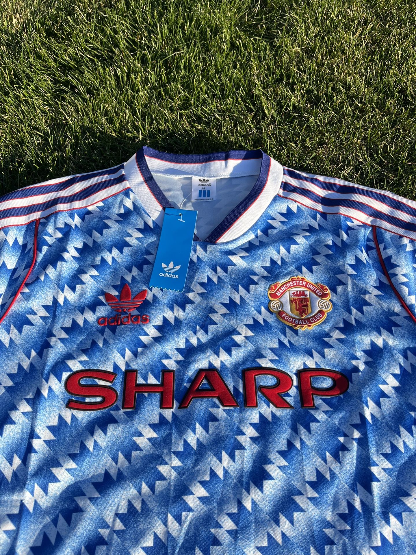 Adidas Manchester United 1990s retro football shirt in blue and