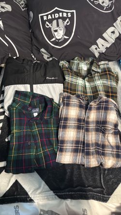 Boy winter jacket/long sleeve size 14/16