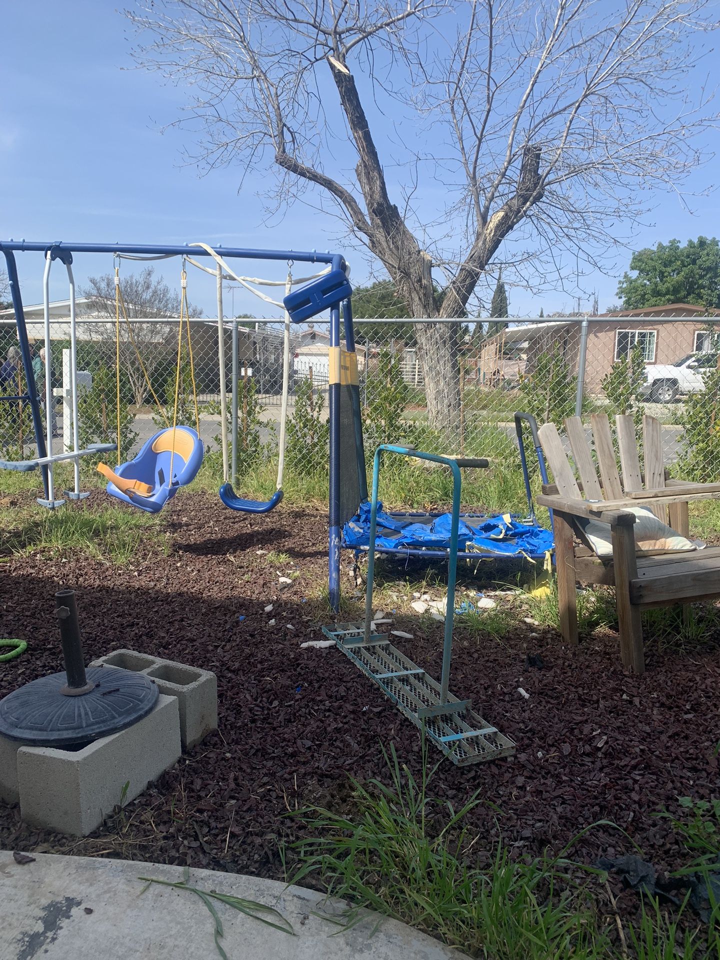 Free Swing Set for Sale in Homeland, CA OfferUp