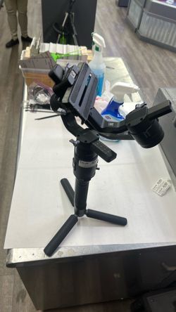 3-Axis Camera Gimbal Stabilizer