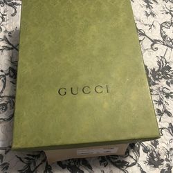 Gucci Shoes 