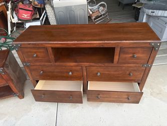 Tv/ dressers