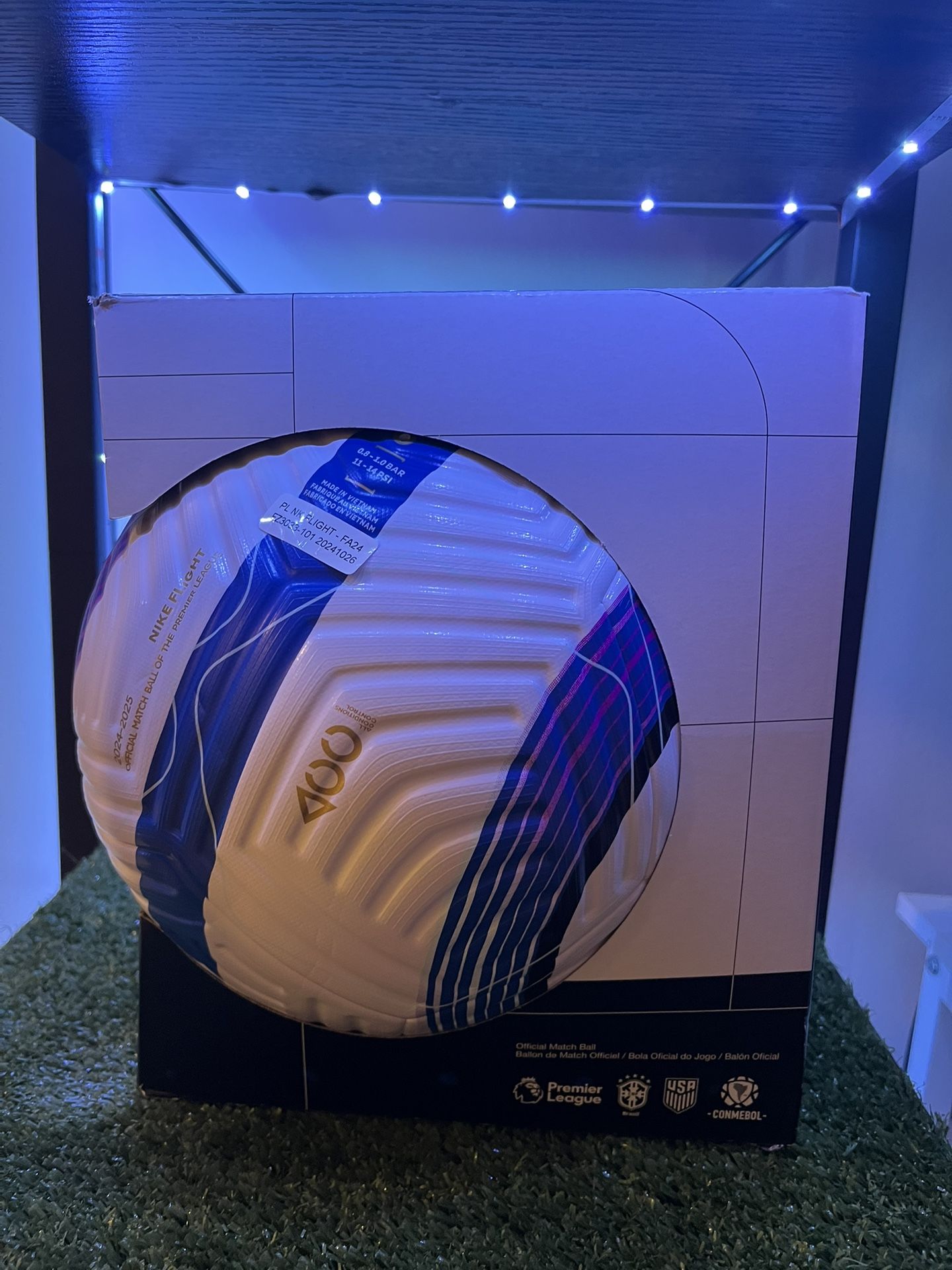 Nike Premier League Flight Soccer Ball 2025 Size 5 (Last Nike EPL ball ) With Box