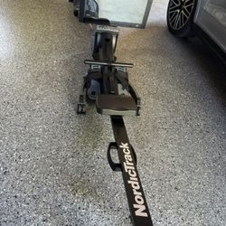 NordicTrac RW900 Rowing Machine 