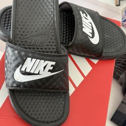 Nike Slides 